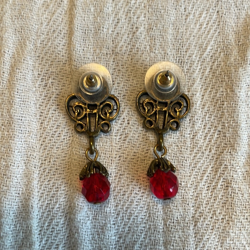 Beautiful drop earrings - Picture 2 of 2